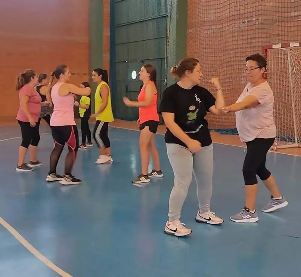 Finalizado con éxito el curso de defensa personal femenina de Tábara 1 Finalizado con éxito el curso de defensa personal femenina de Tábara